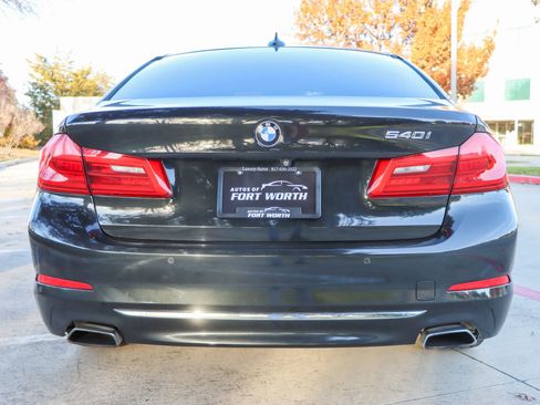 Used 2018 BMW 540i image 6