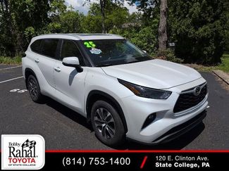 Used 2025 Toyota Highlander XLE AWD/4WD video 1