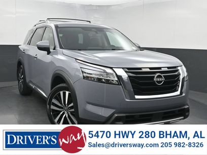 Used 2023 Nissan Pathfinder Platinum