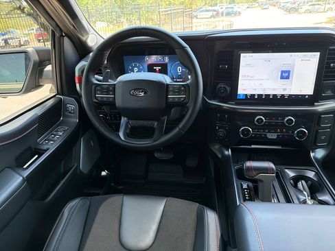 Used 2025 Ford F150 Raptor AWD/4WD image 35