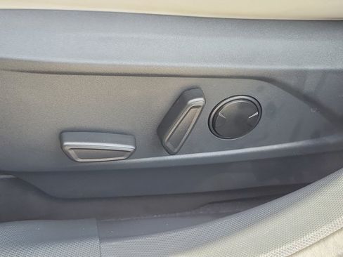 Certified 2025 Ford Mustang Mach-E Premium AWD/4WD image 22