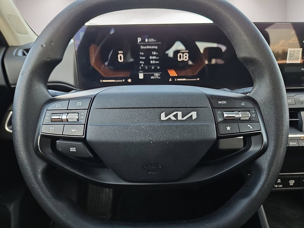 Used 2025 Kia K4 FWD image 30