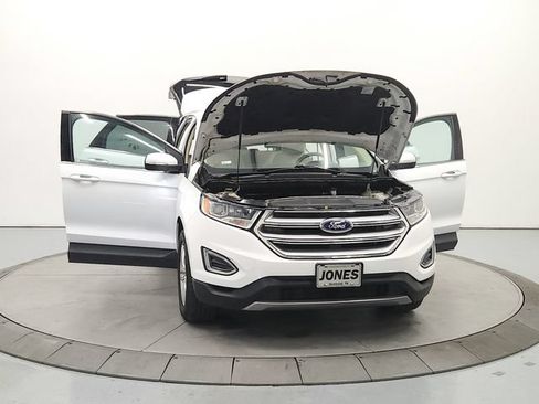 Used 2018 Ford Edge SEL w/ Equipment Group 201A FWD image 11