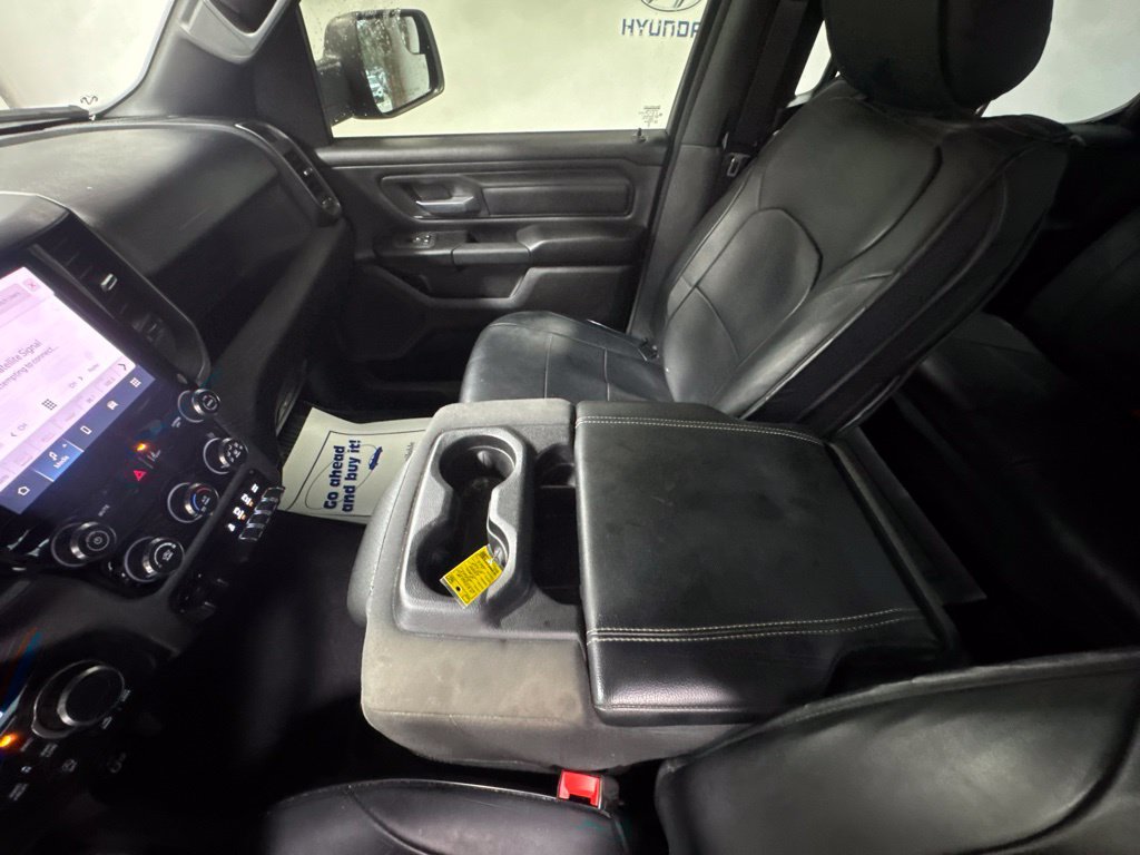 Used 2025 RAM 1500 Warlock AWD/4WD image 19