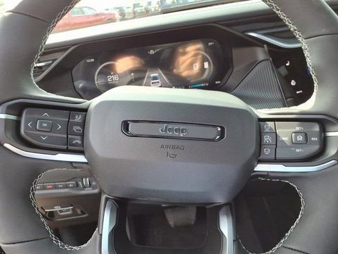 New 2026 Jeep Cherokee Overland image 10