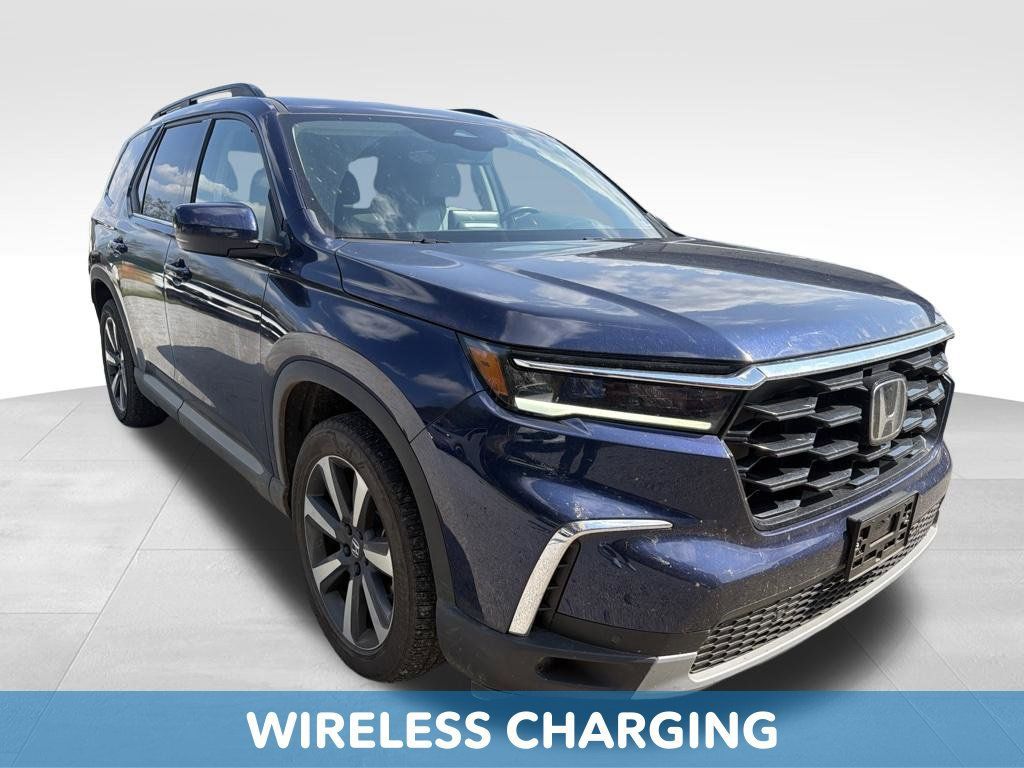 Used 2025 Honda Pilot Touring image 19