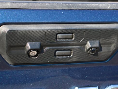 Used 2020 GMC Sierra 3500 Denali w/ Denali Ultimate Package image 52