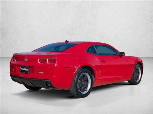 Used 2010 Chevrolet Camaro LS image 5