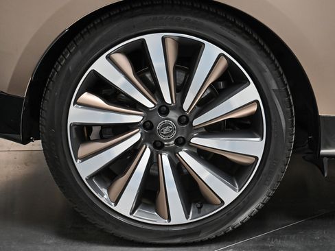 Used 2023 Land Rover Range Rover LWB SV Autobiography image 83