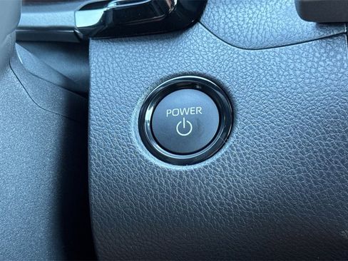 New 2026 Toyota Camry SE image 24