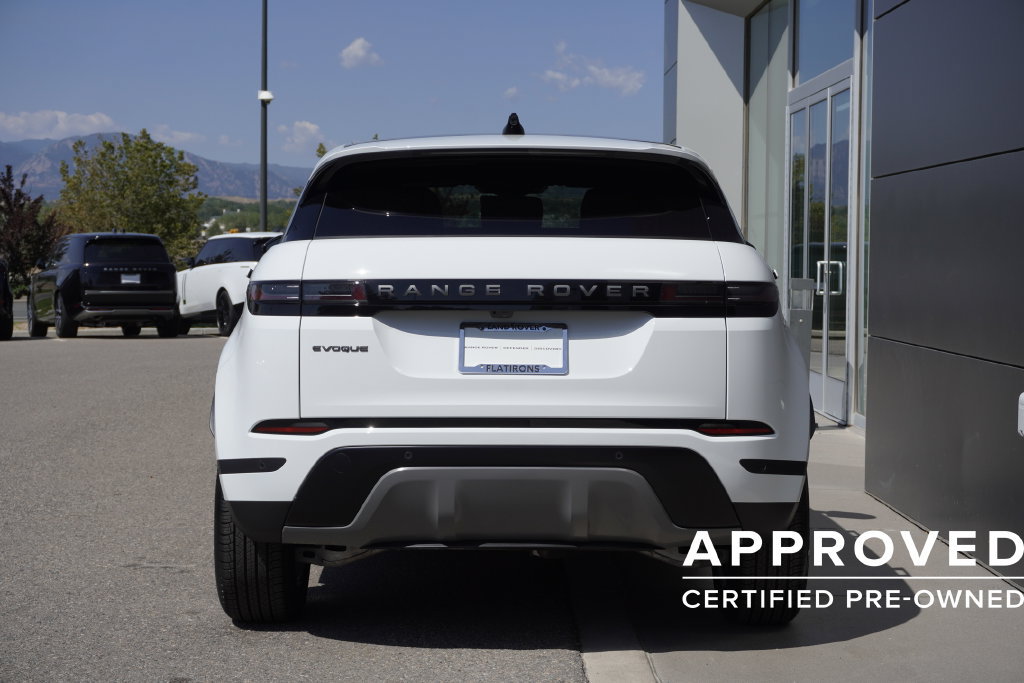 Used 2026 Land Rover Range Rover Evoque S AWD/4WD image 6
