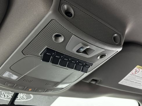 Used 2019 Ford F250 Lariat w/ Chrome Package image 25