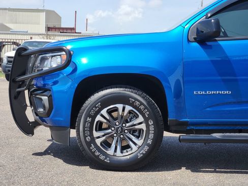 Used 2022 Chevrolet Colorado Z71 RWD image 9