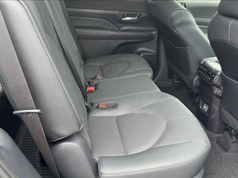 Certified 2026 Toyota Grand Highlander AWD image 18