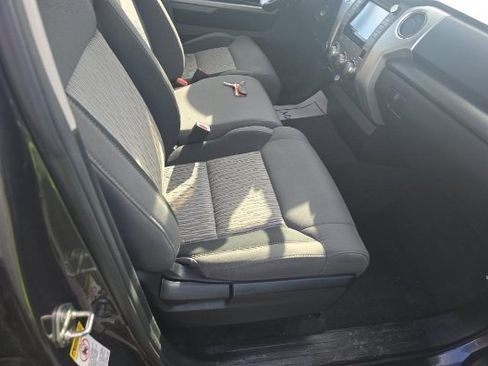 Used 2016 Toyota Tundra SR5 image 5