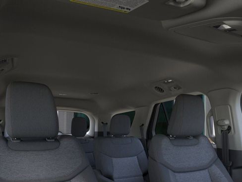 New 2026 Ford Explorer Active image 22