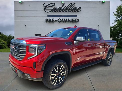 Used 2024 GMC Sierra 1500 AT4 w/ Technology Package image 7