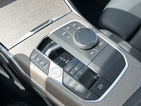 Used 2025 BMW 330i Sedan RWD image 26