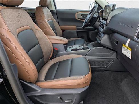 New 2025 Ford Bronco Sport Outer Banks image 21