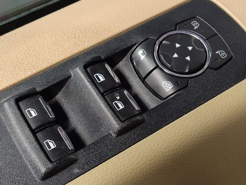 Used 2019 Ford F150 Lariat w/ Equipment Group 502A Luxury image 27