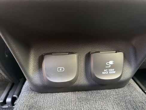 New 2026 Genesis GV70 3.5T Sport Prestige AWD/4WD image 15