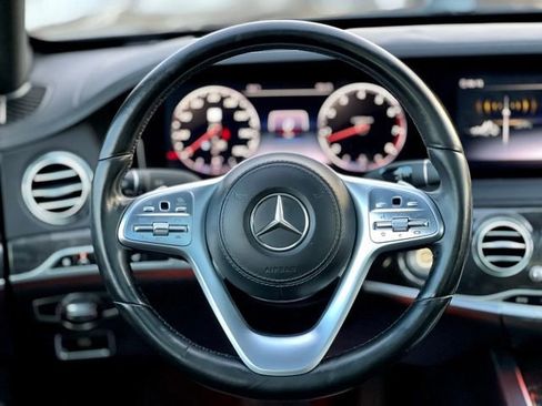 Used 2018 Mercedes-Benz S 450 Sedan image 34