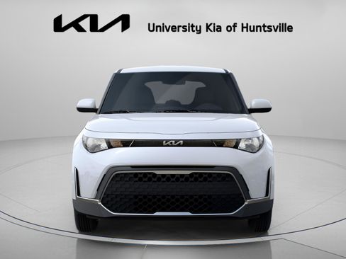 New 2025 Kia Soul LX image 3