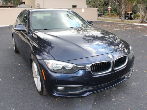 Used 2016 BMW 320i xDrive Sedan image 8
