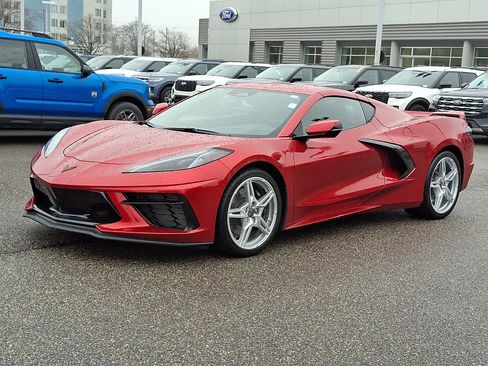 Used 2024 Chevrolet Corvette Stingray Coupe w/ Z51 Performance Package image 5