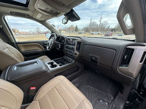 Used 2017 GMC Sierra 1500 Denali w/ Denali Ultimate Package image 28