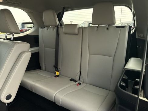 Used 2026 Toyota Grand Highlander AWD image 22