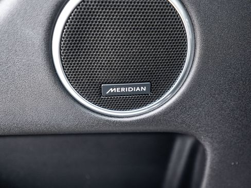 Used 2021 Land Rover Discovery Sport SE R-Dynamic image 15