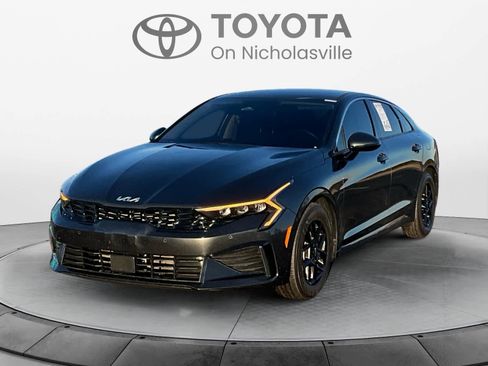 Used 2025 Kia K5 LXS image 1