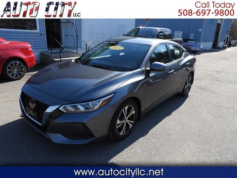 Used 2021 Nissan Sentra SV image 1