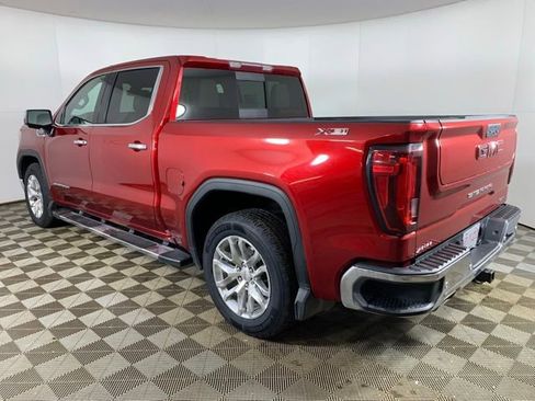 Used 2021 GMC Sierra 1500 SLT w/ SLT Convenience Package AWD/4WD image 5