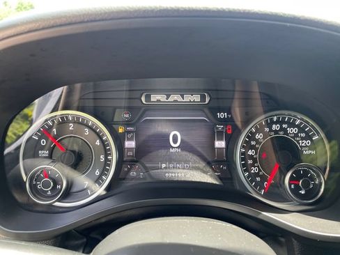 Used 2023 RAM 1500 Big Horn AWD/4WD image 27
