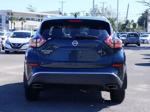 Used 2018 Nissan Murano SL w/ Moonroof Package image 4