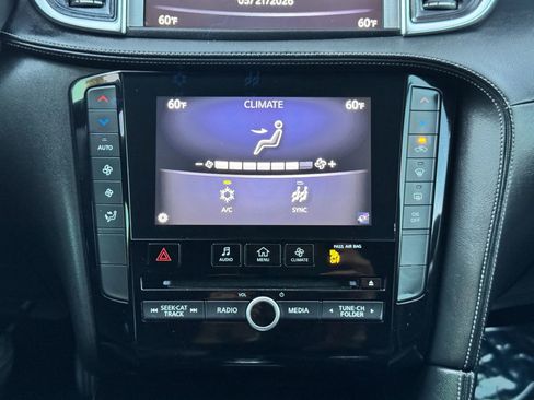 Used 2019 INFINITI QX50 Luxe FWD image 31