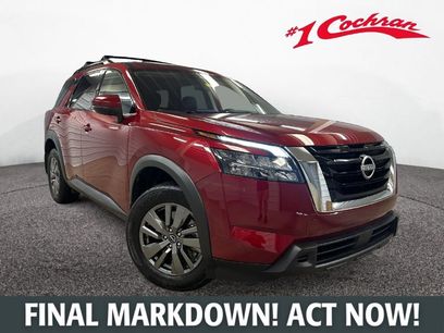Used 2025 Nissan Pathfinder SV