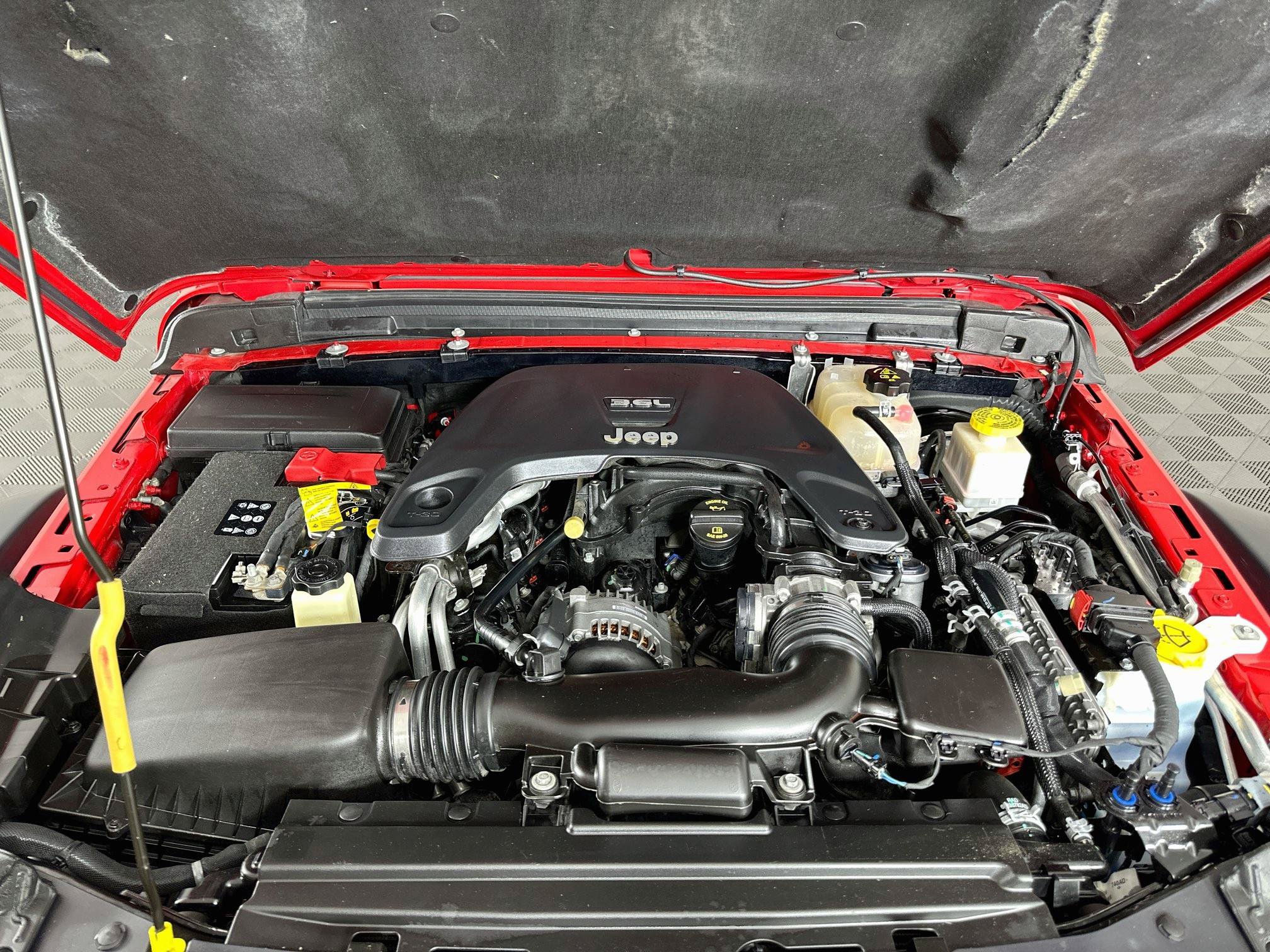 Used 2021 Jeep Gladiator Rubicon AWD/4WD image 32