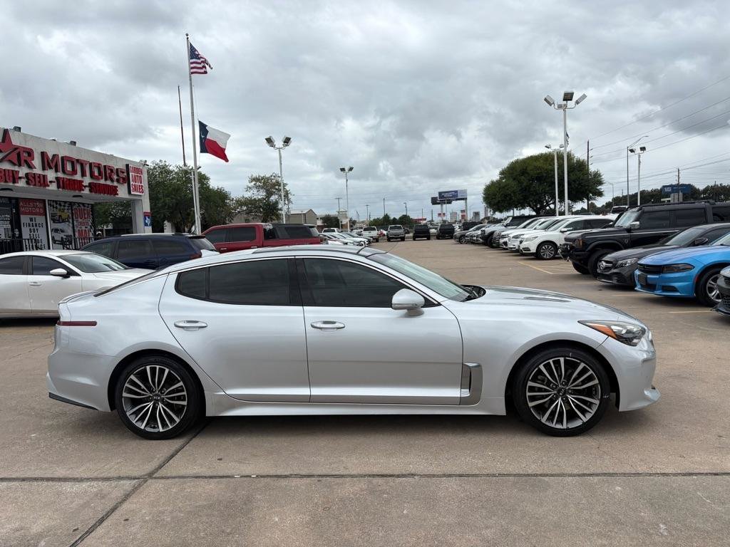 Used 2018 Kia Stinger Premium RWD image 7