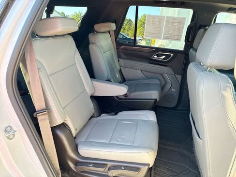 Used 2023 Chevrolet Tahoe LT w/ Luxury Package image 27
