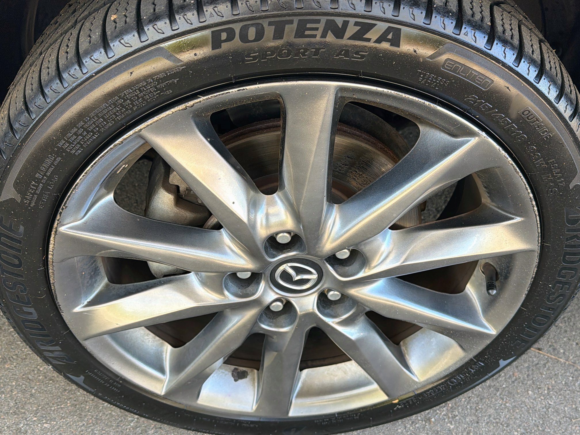 Used 2018 MAZDA MAZDA3 Touring FWD image 11
