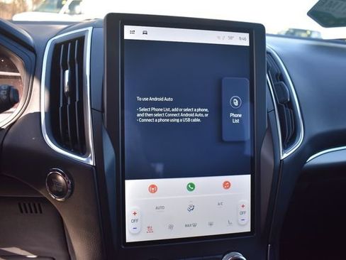 Used 2024 Ford Edge Titanium image 30