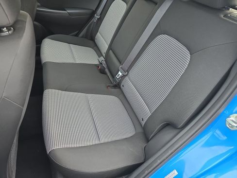 Used 2019 Hyundai Kona SE image 17