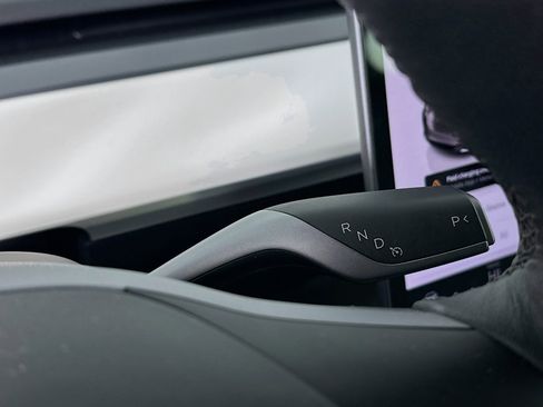 Used 2022 Tesla Model 3 image 24