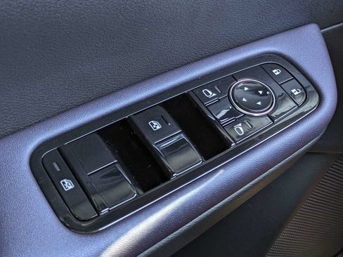 New 2026 Nissan Leaf SV+ FWD image 27
