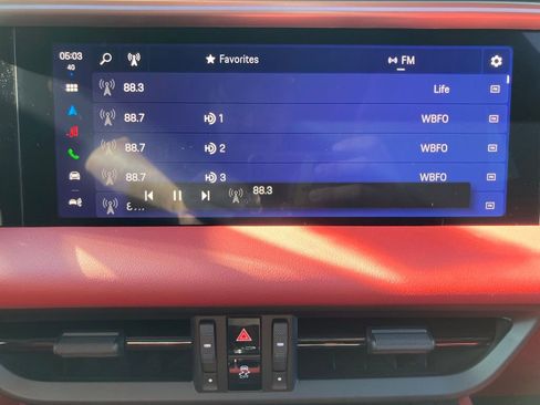 New 2025 Porsche Macan 4S Electric image 31