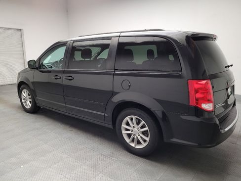 Used 2016 Dodge Grand Caravan SXT w/ Rear Park Assist Package FWD image 3