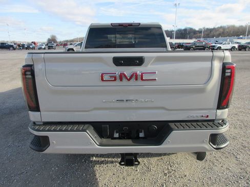New 2026 GMC Sierra 3500 AT4 w/ AT4 Premium Plus Package AWD/4WD image 5